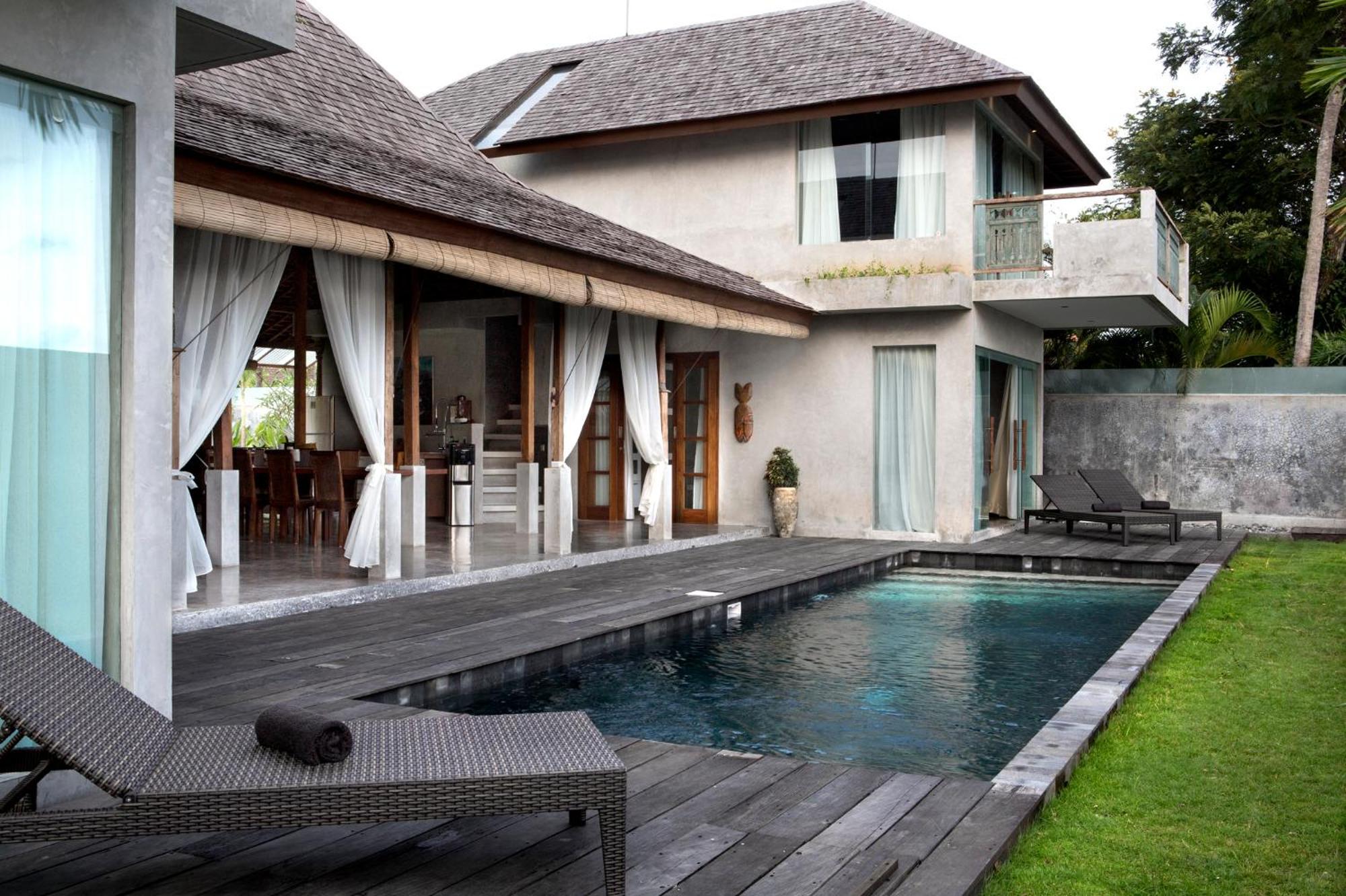 Surflodge Limasan Bali Kerobokan Exterior foto